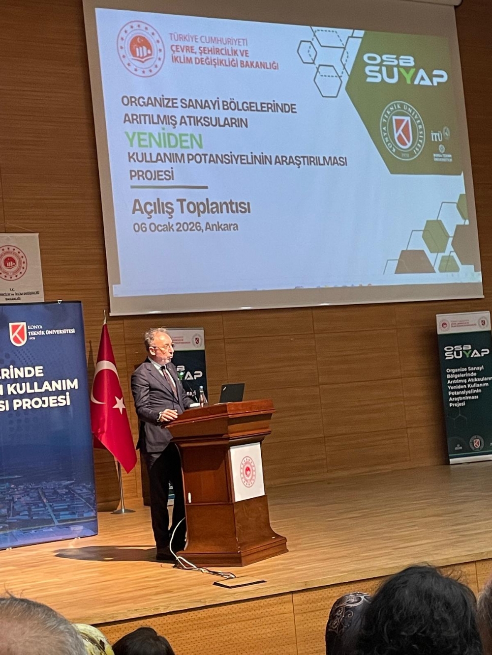 B�lge M�d�r�m�z Mustafa Mayada�l�, OSB�lerde Ar�t�lm�� At�ksular�n Yeniden Kullan�m� Projesi A��l�� Toplant�s�na Kat�ld�