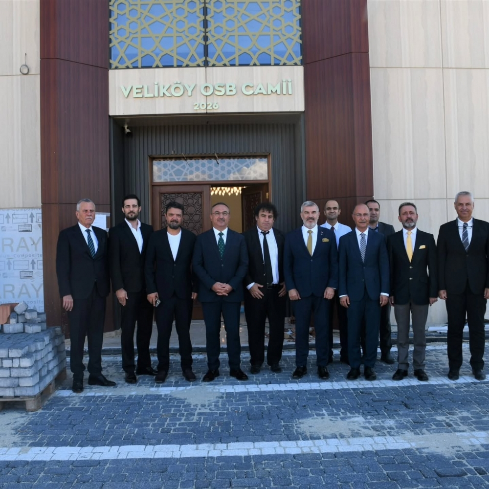 Vali Recep Soyt�rk Velik�y OSB Camii �n�aat�ndaki Son Durumu �nceledi