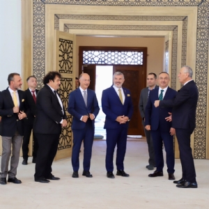Vali Recep Soyt�rk Velik�y OSB Camii �n�aat�ndaki Son Durumu �nceledi